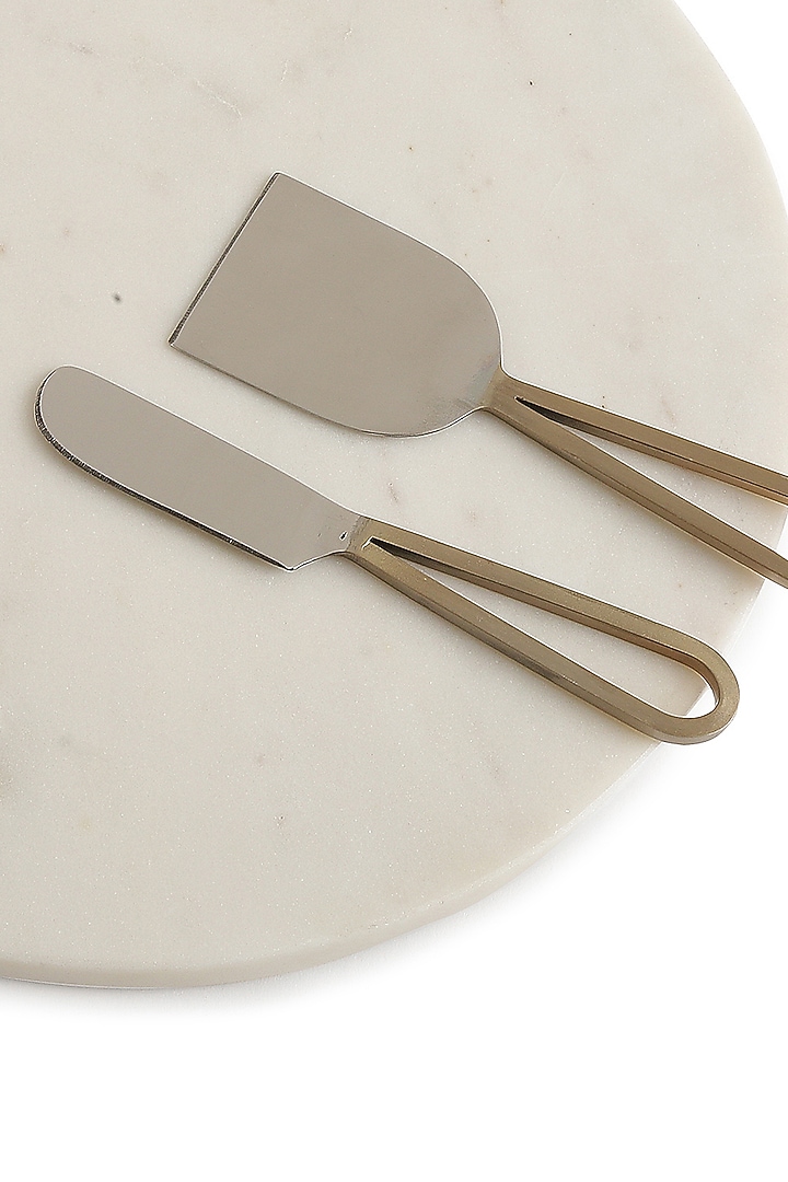 Matt Gold & White Marble Cheese Board Set by Amoliconcepts at Pernia's Pop Up Shop
