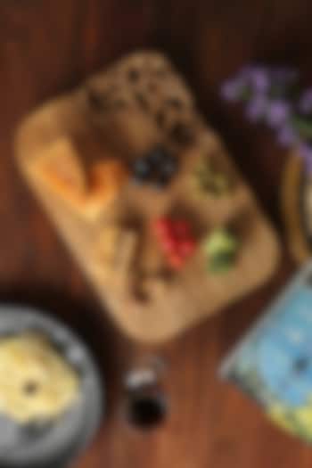 Natural Mango Wood Cheese Board by Amoliconcepts at Pernia's Pop Up Shop
