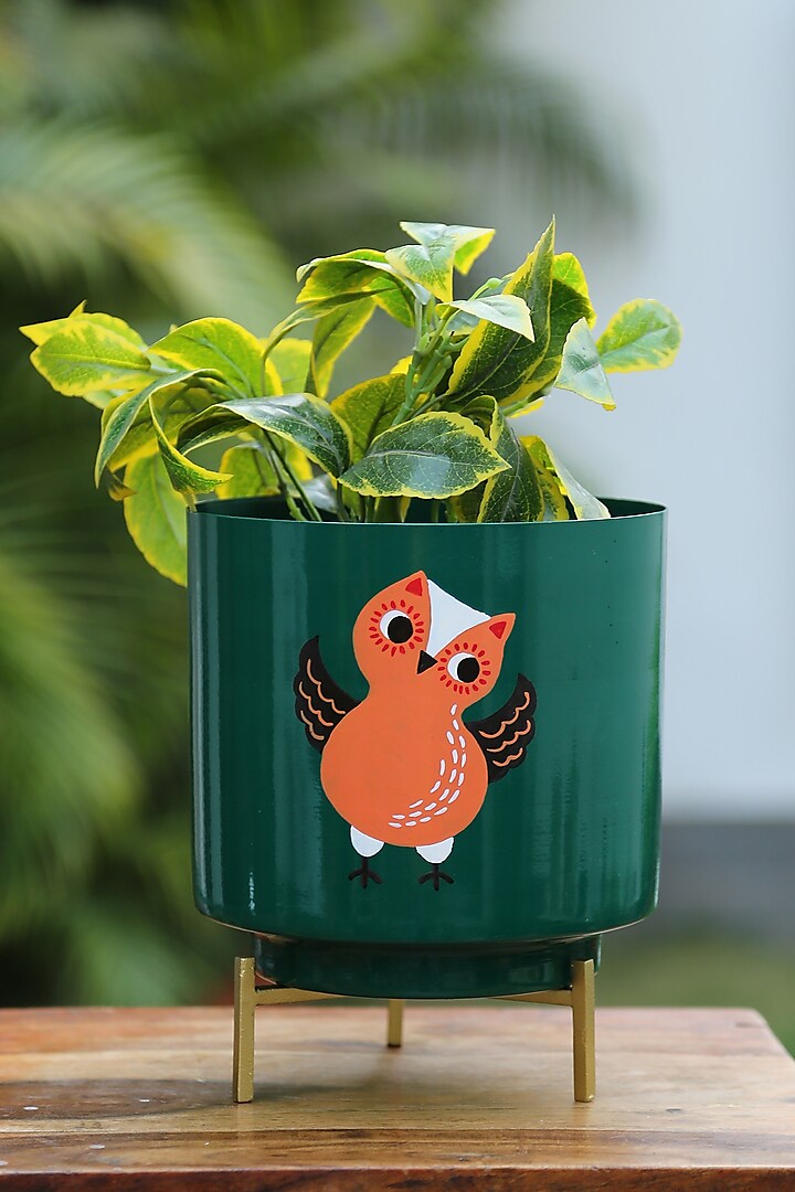 Green Hand-Painted Planter by Amoliconcepts