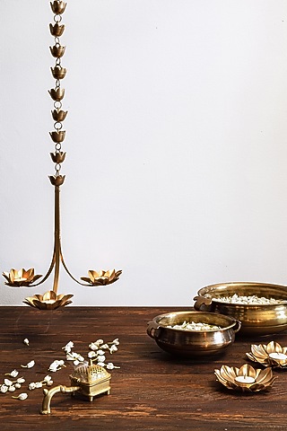 Matte Gold Iron Tealight Holder by Amoliconcepts