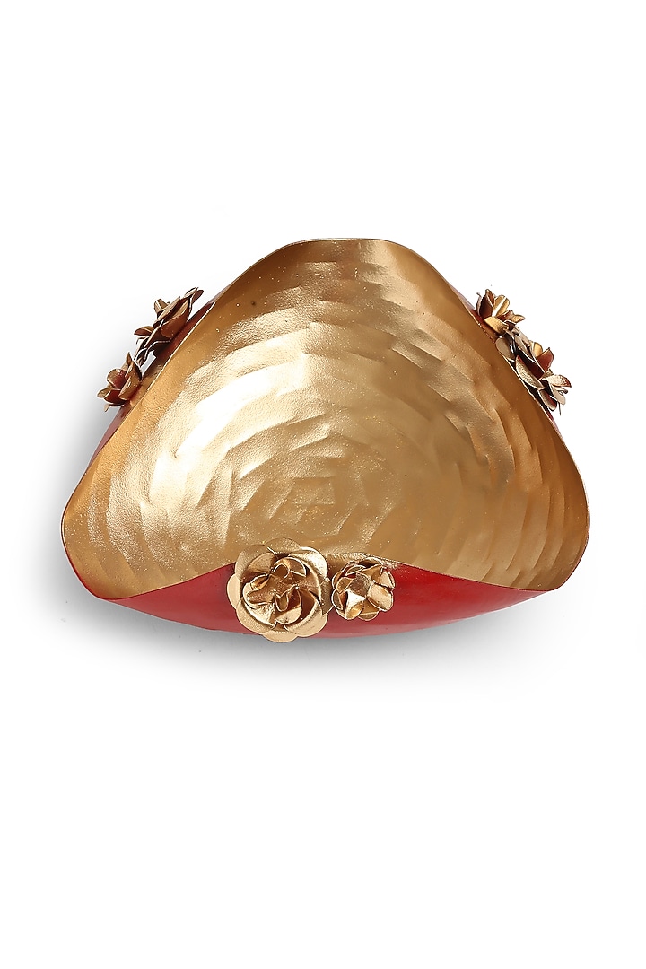 Gold & Red Flower Detail Iron Platter (Set of 2) by Amoliconcepts at Pernia's Pop Up Shop
