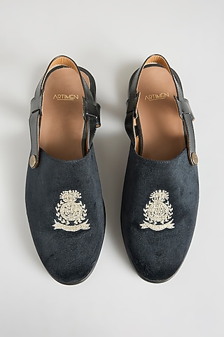 Black Leather Shoes by ARTIMEN