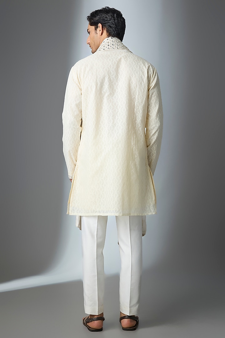 Ivory Chanderi Silk Kurta With Dupatta by ARTIMEN at Pernia's Pop Up Shop