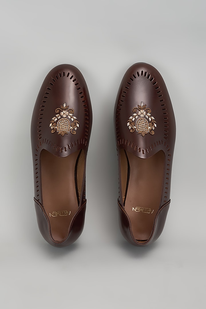 Burnt Tan Leather Hand Embroidered Juttis by ARTIMEN at Pernia's Pop Up Shop