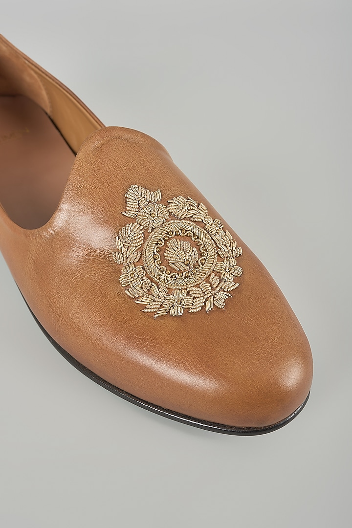 Tan Leather Mojaris by ARTIMEN at Pernia's Pop Up Shop