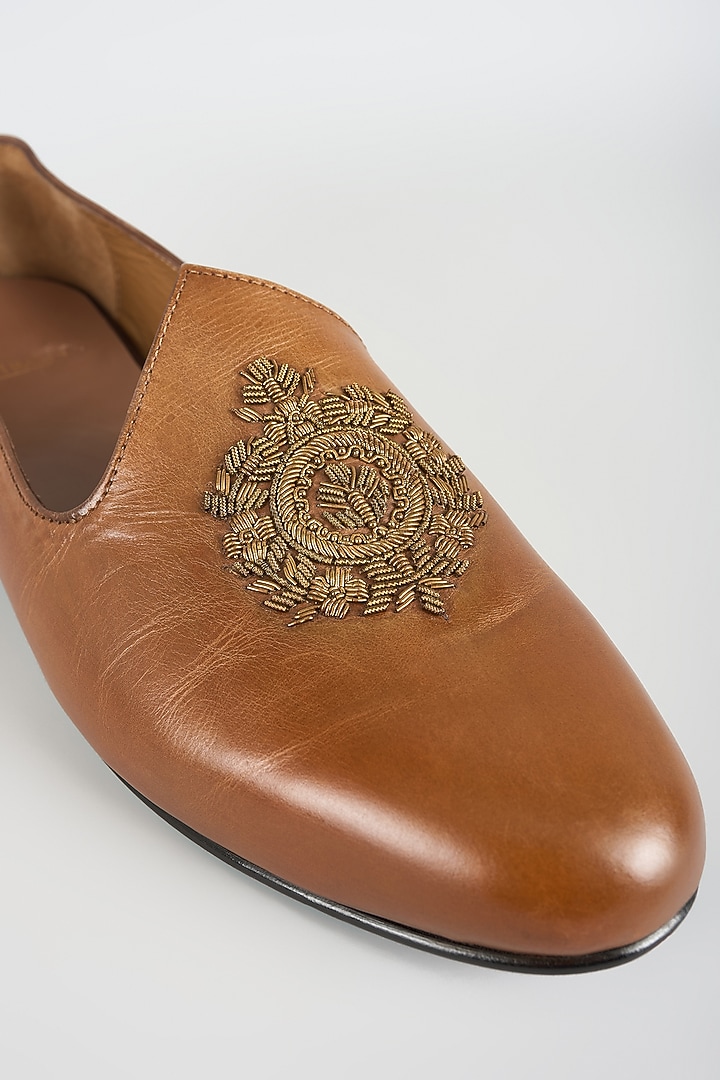 Tan Leather Juttis by ARTIMEN at Pernia's Pop Up Shop
