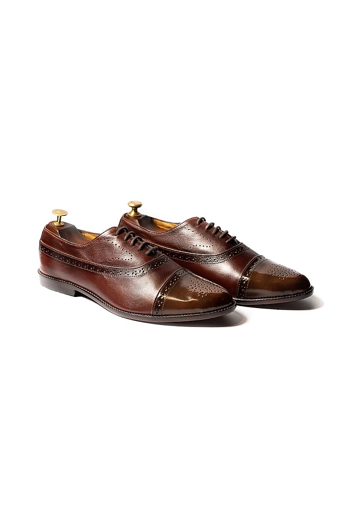 Burnt Brown Leather Handpainted Oxford Shoes by ARTIMEN at Pernia's Pop Up Shop