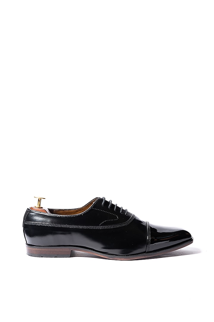 Black Patent Leather Oxfords Shoes by ARTIMEN at Pernia's Pop Up Shop