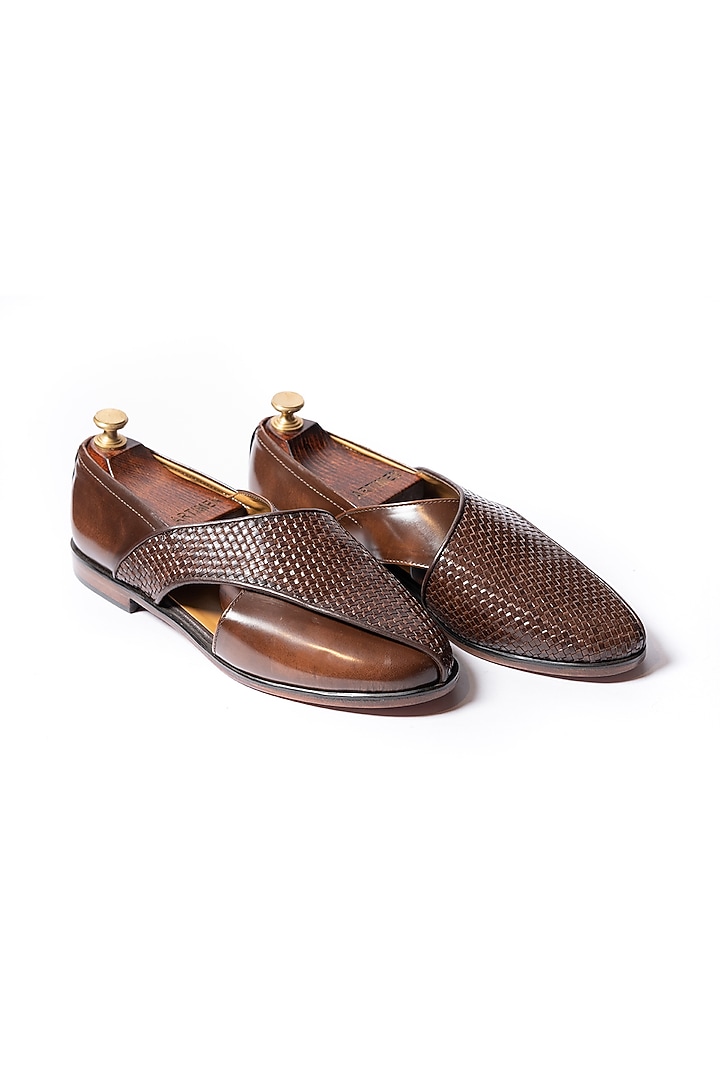 Burnt Brown Woven Peshwari by ARTIMEN at Pernia's Pop Up Shop