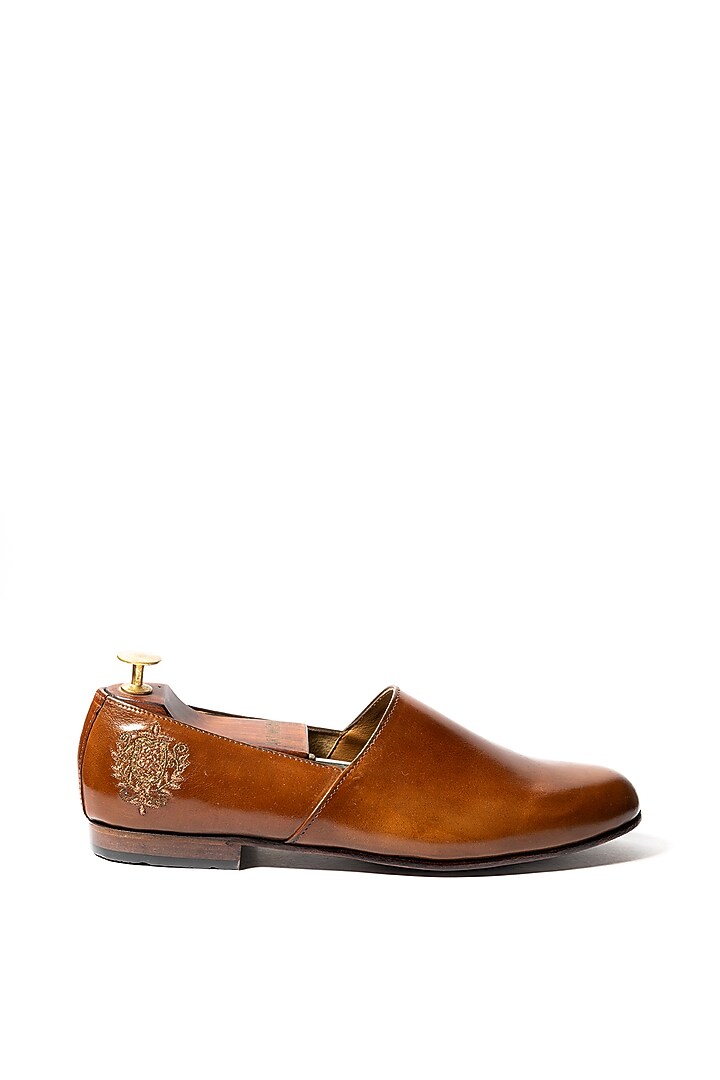 Burnt Tan Leather Embroidered Shoes by ARTIMEN at Pernia's Pop Up Shop