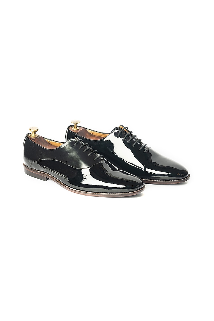 Black Patent Leather Oxford Shoes by ARTIMEN at Pernia's Pop Up Shop