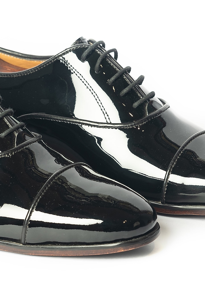 Black Patent Leather Oxford Shoes by ARTIMEN at Pernia's Pop Up Shop