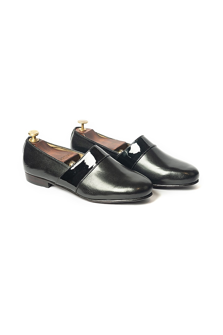 Black Pure Matte Leather Handcrafted Shoes by ARTIMEN at Pernia's Pop Up Shop