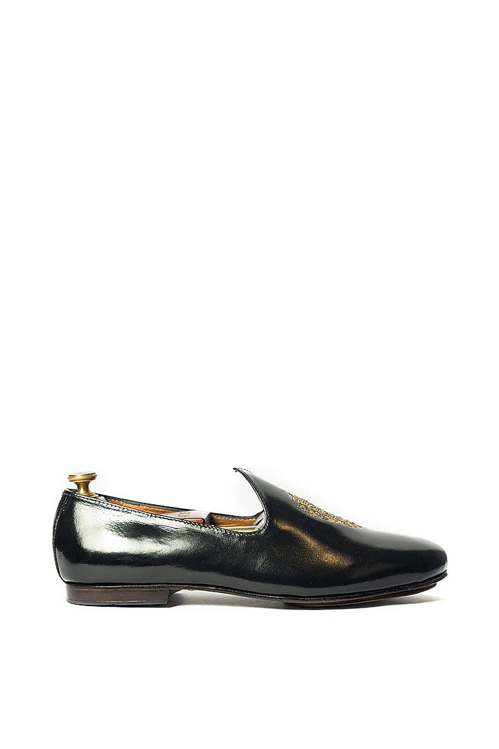 Black Leather Juttis by ARTIMEN at Pernia's Pop Up Shop