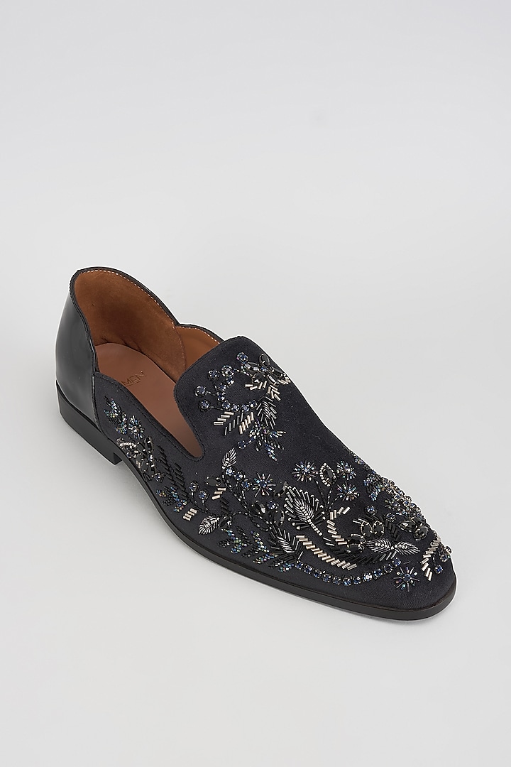 Black Leather Hand Embroidered Juttis by ARTIMEN at Pernia's Pop Up Shop