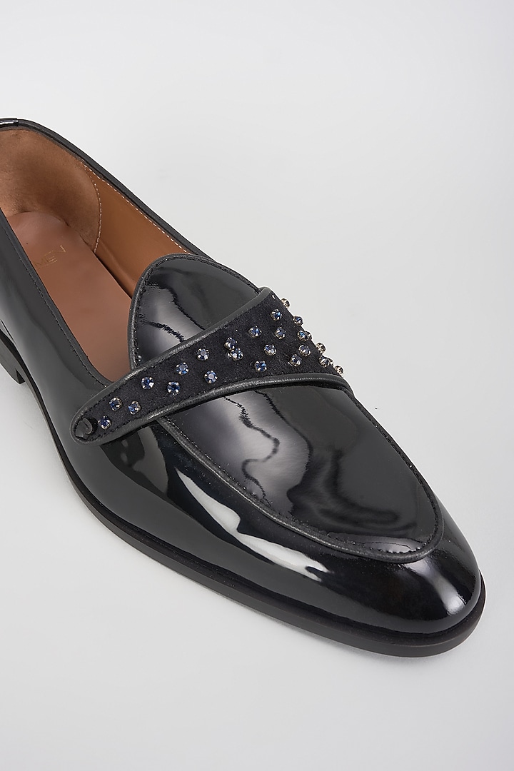 Black Leather Hand Embroidered Shoes by ARTIMEN at Pernia's Pop Up Shop