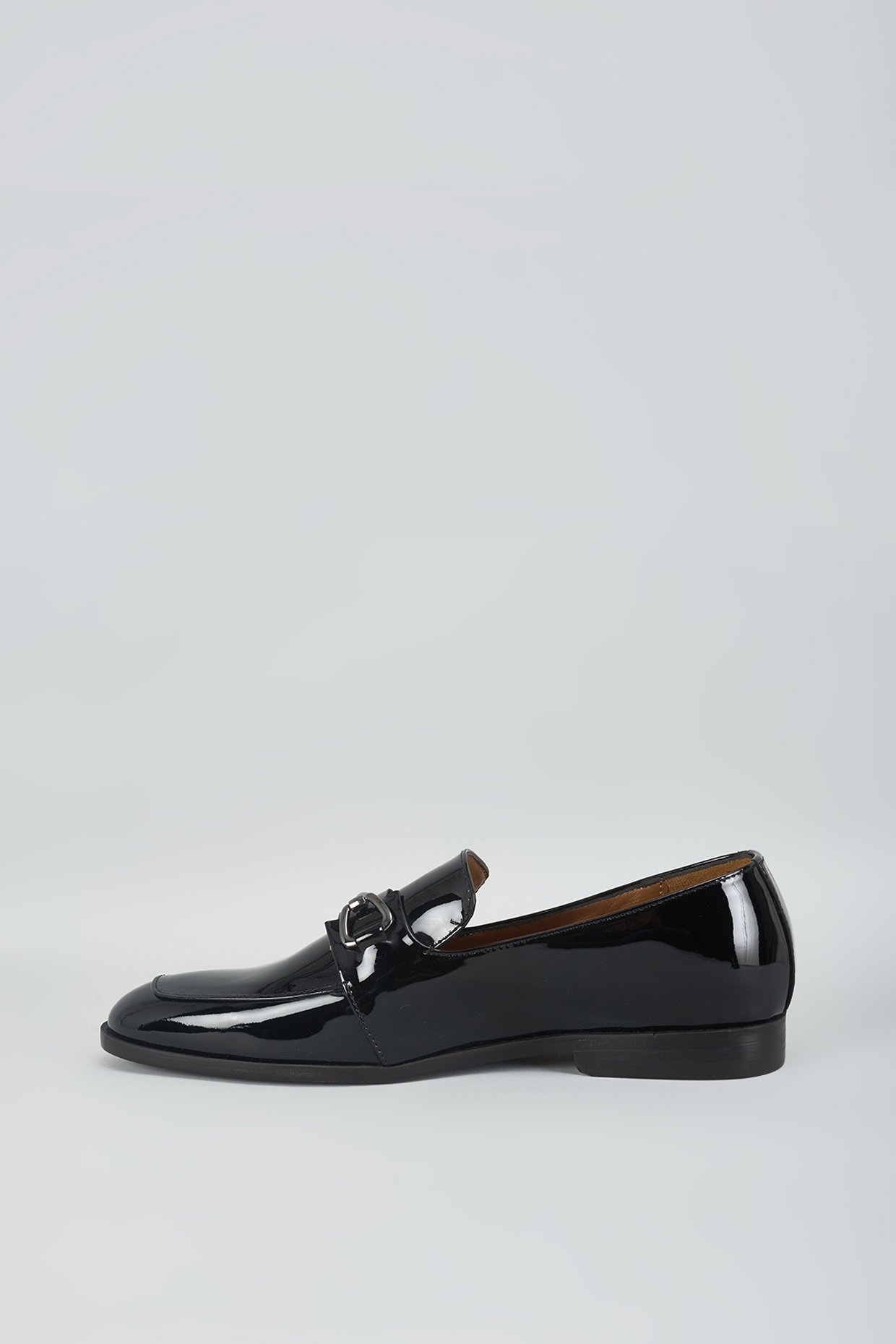 Black Leather Shoes by ARTIMEN