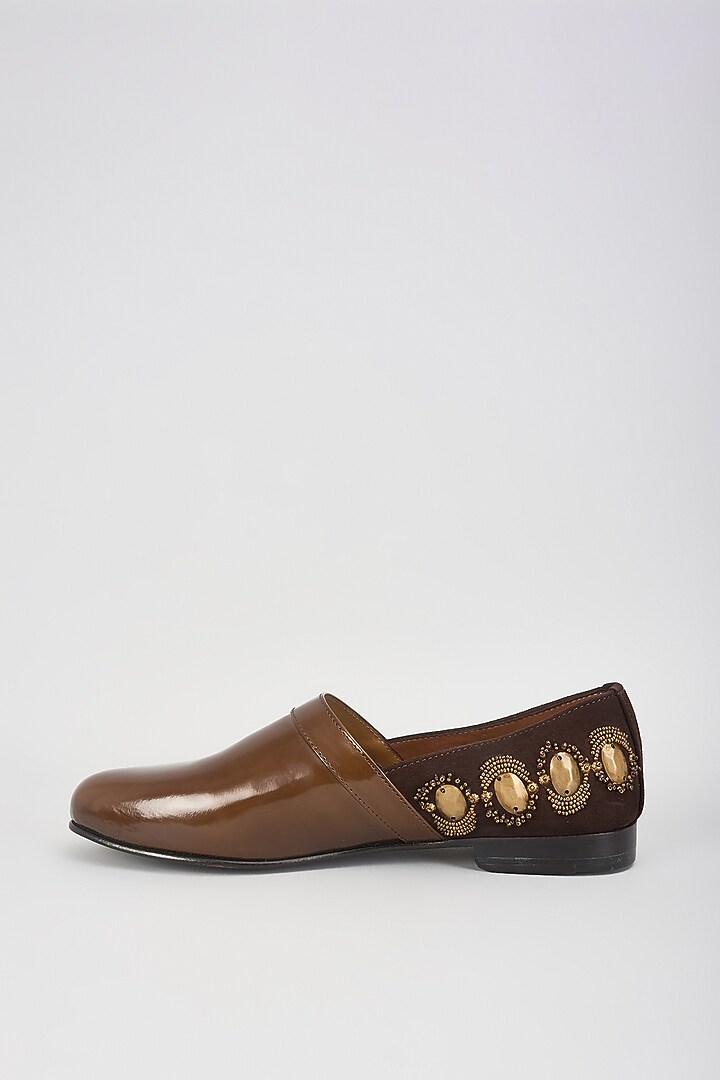 Brown Leather Hand Embroidered Shoes by ARTIMEN at Pernia's Pop Up Shop