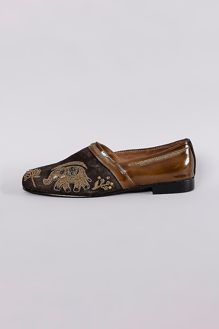 Brown Leather Dabka Hand Embroidered Juttis by ARTIMEN at Pernia's Pop Up Shop