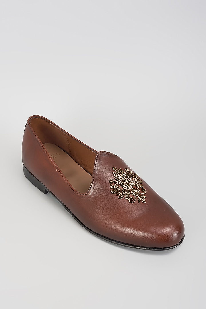 Brown Leather Mojaris by ARTIMEN at Pernia's Pop Up Shop