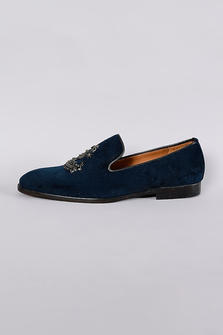 Blue Velvet Dabka Hand Embroidered Loafers by ARTIMEN at Pernia's Pop Up Shop