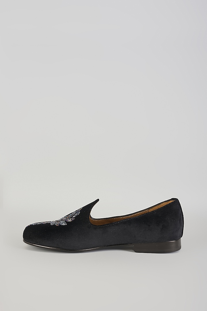 Black Leather Mojaris by ARTIMEN at Pernia's Pop Up Shop