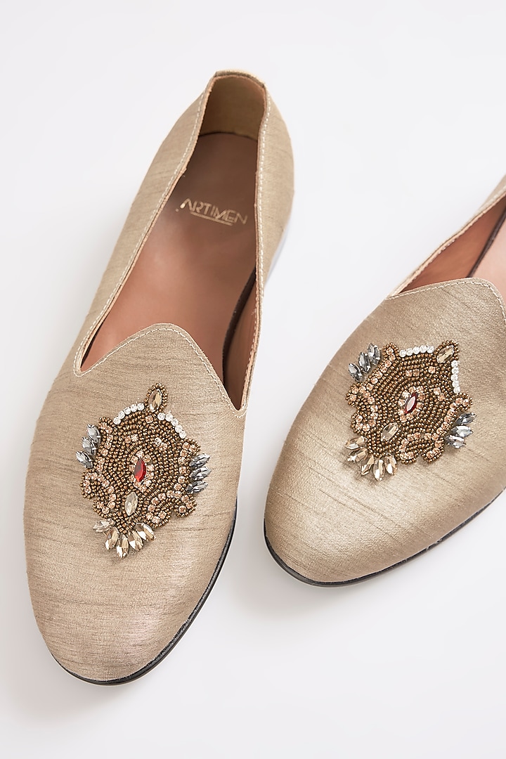 Beige Leather Embroidered Mojaris by ARTIMEN at Pernia's Pop Up Shop