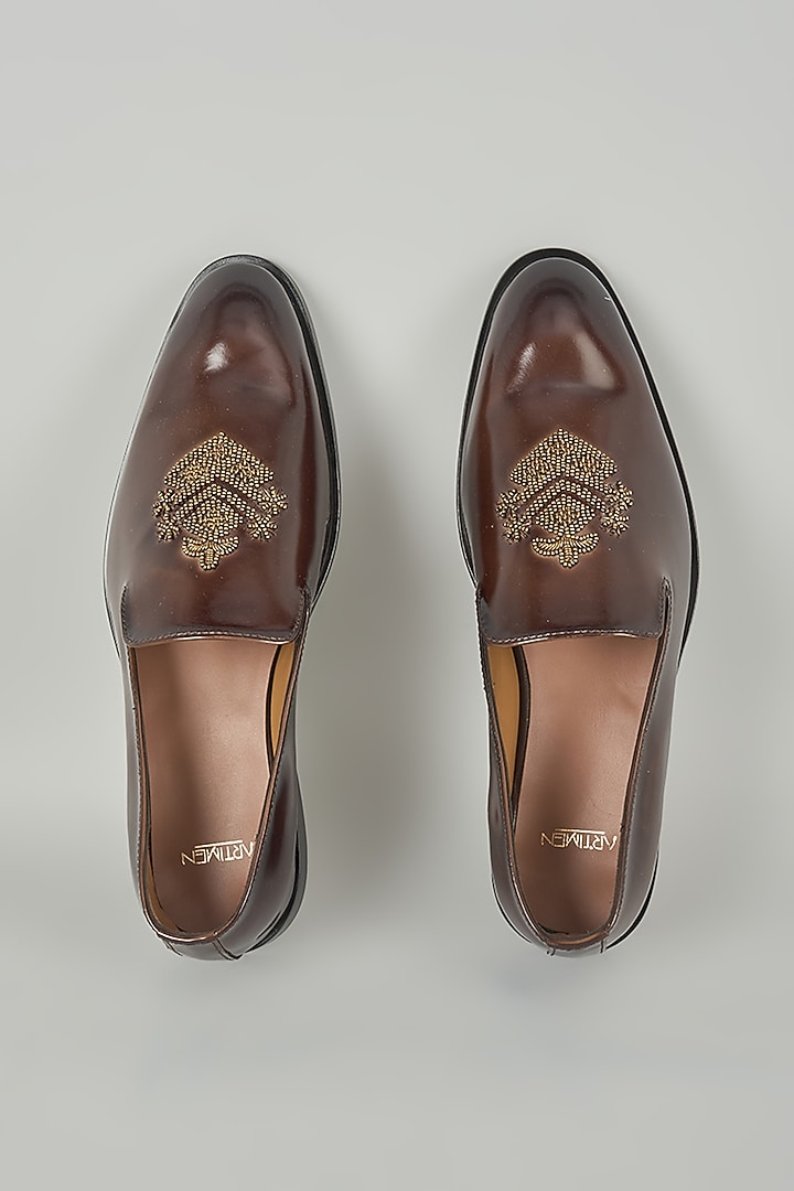 Brown Leather Mojaris by ARTIMEN at Pernia's Pop Up Shop