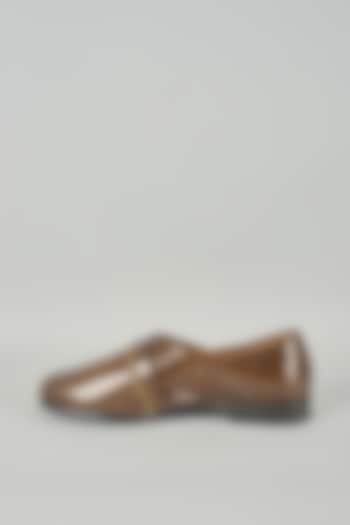 Brown Leather Mojaris by ARTIMEN at Pernia's Pop Up Shop