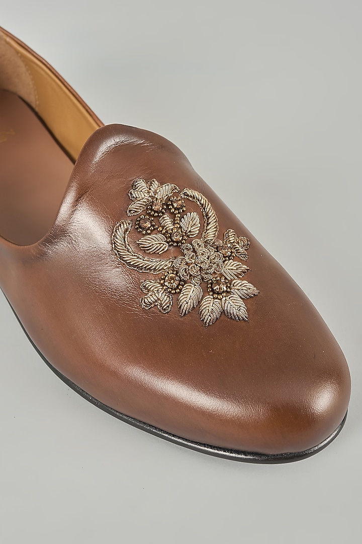 Tan Leather Mojaris by ARTIMEN at Pernia's Pop Up Shop