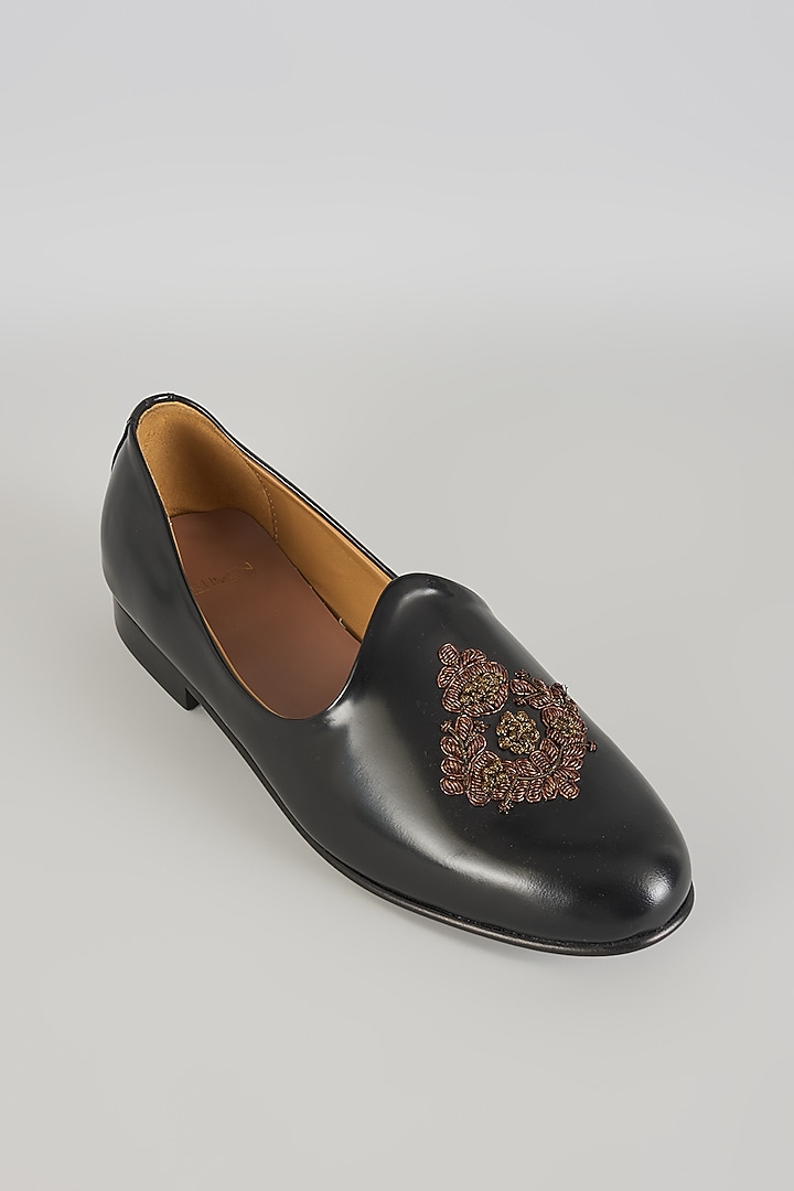 Black Leather Mojaris by ARTIMEN at Pernia's Pop Up Shop