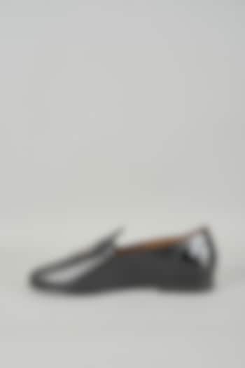 Black Leather Mojaris by ARTIMEN at Pernia's Pop Up Shop