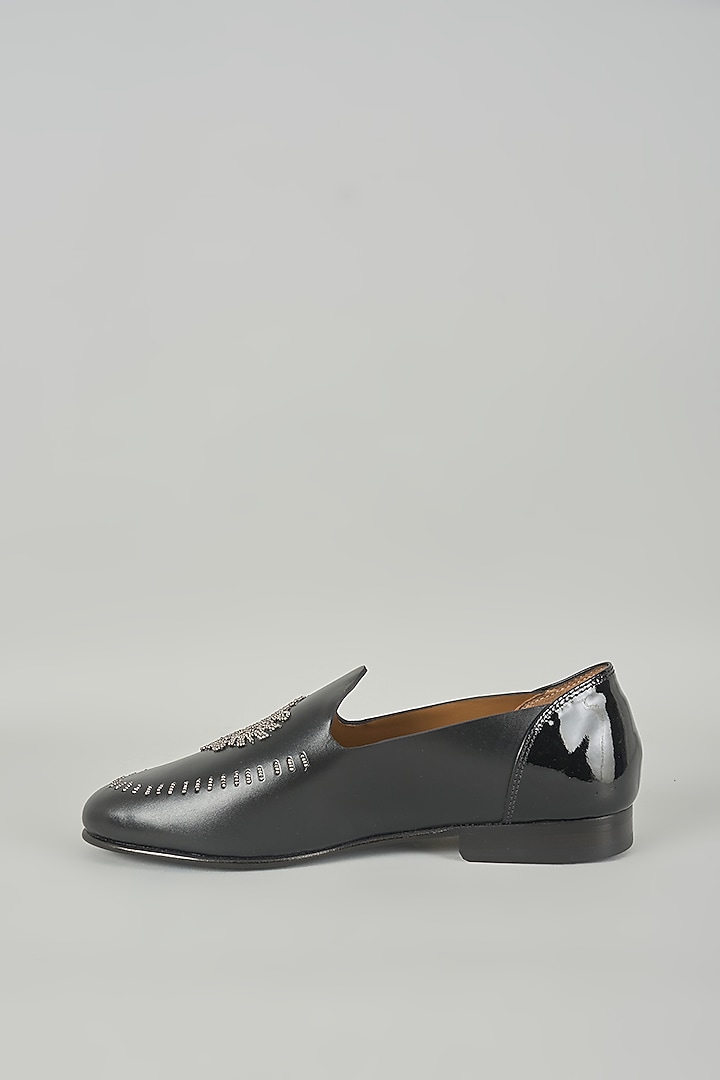 Black Leather Mojaris by ARTIMEN at Pernia's Pop Up Shop