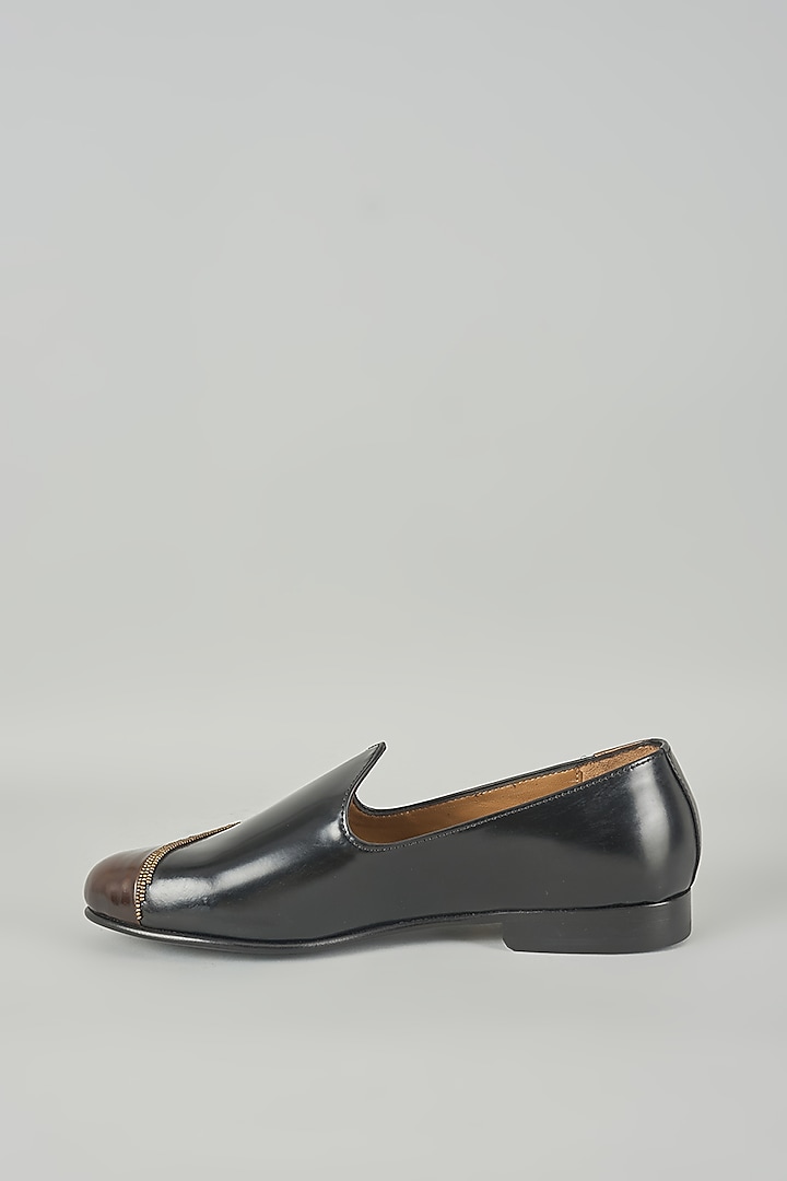 Brown & Black Leather Mojaris by ARTIMEN at Pernia's Pop Up Shop