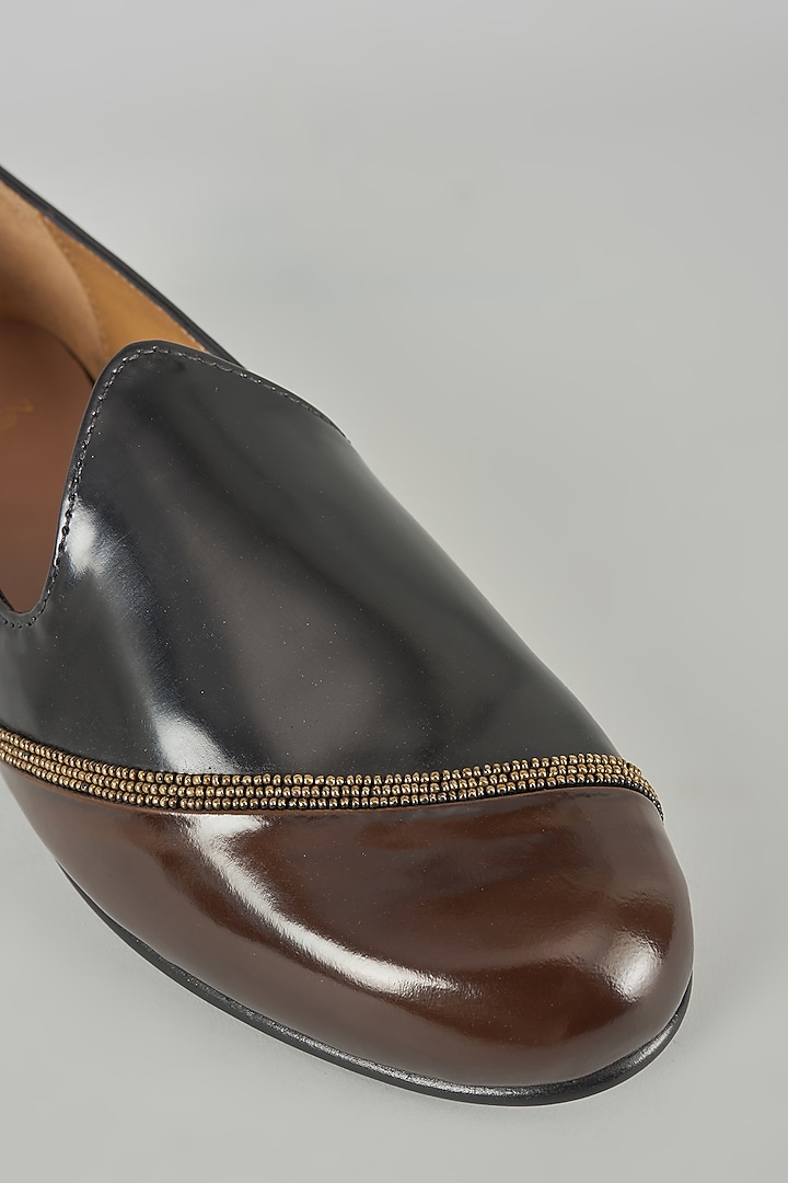 Brown & Black Leather Mojaris by ARTIMEN at Pernia's Pop Up Shop