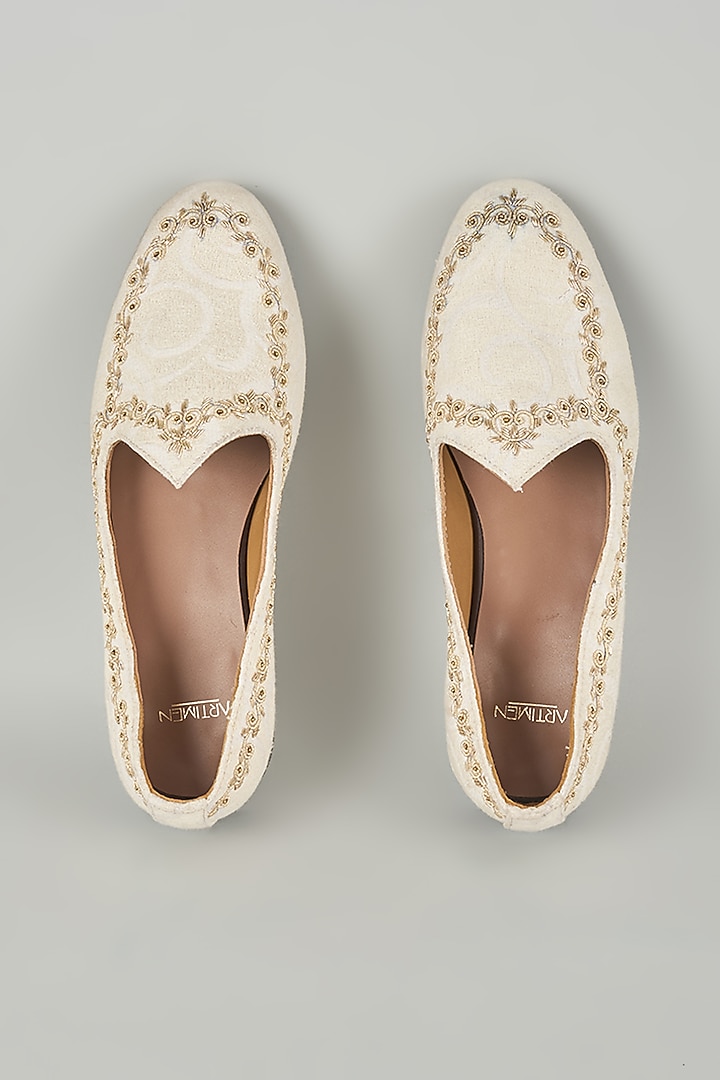 Ivory Leather Mojaris by ARTIMEN at Pernia's Pop Up Shop