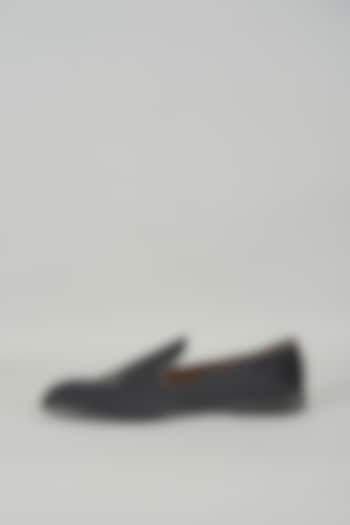 Black Leather Mojaris by ARTIMEN at Pernia's Pop Up Shop
