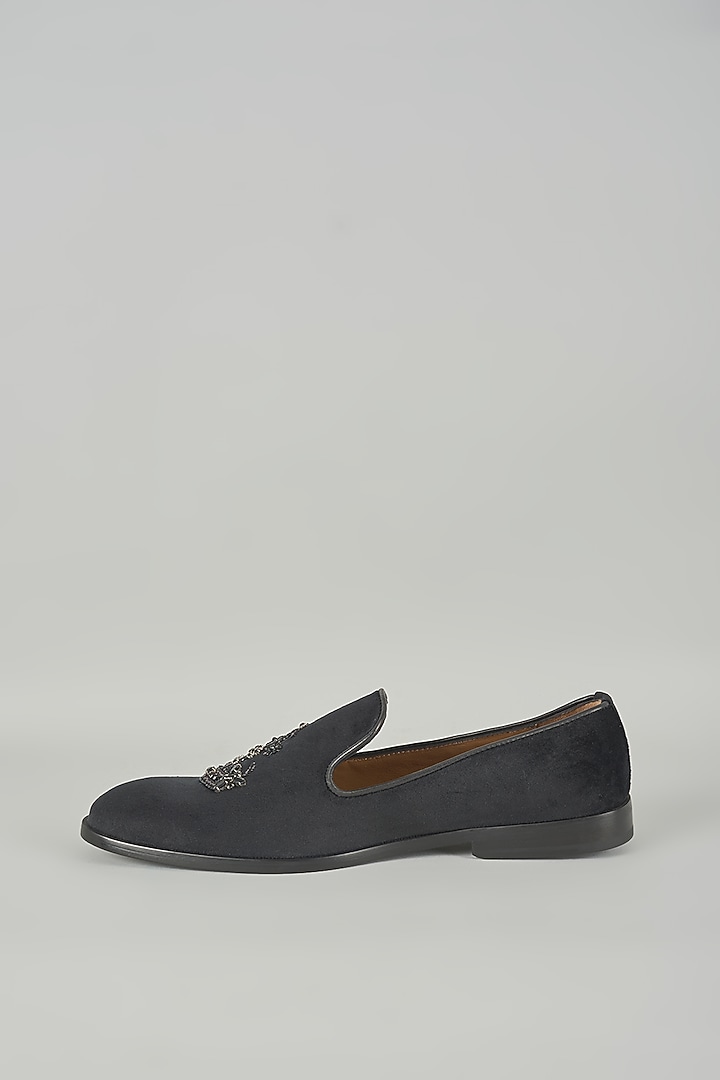 Black Leather Mojaris by ARTIMEN at Pernia's Pop Up Shop