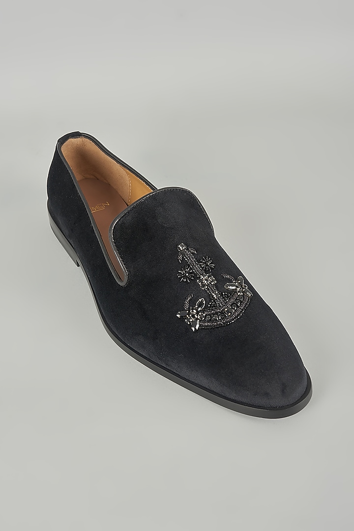 Black Leather Mojaris by ARTIMEN at Pernia's Pop Up Shop