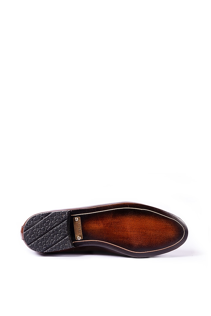 Deep Brown Leather Hand Embroidered Handcrafted Juttis by ARTIMEN at Pernia's Pop Up Shop