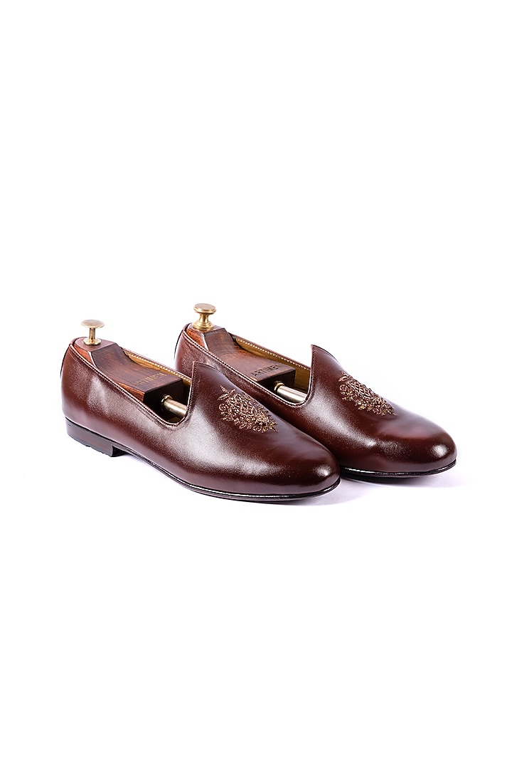 Deep Brown Leather Hand Embroidered Handcrafted Juttis by ARTIMEN at Pernia's Pop Up Shop