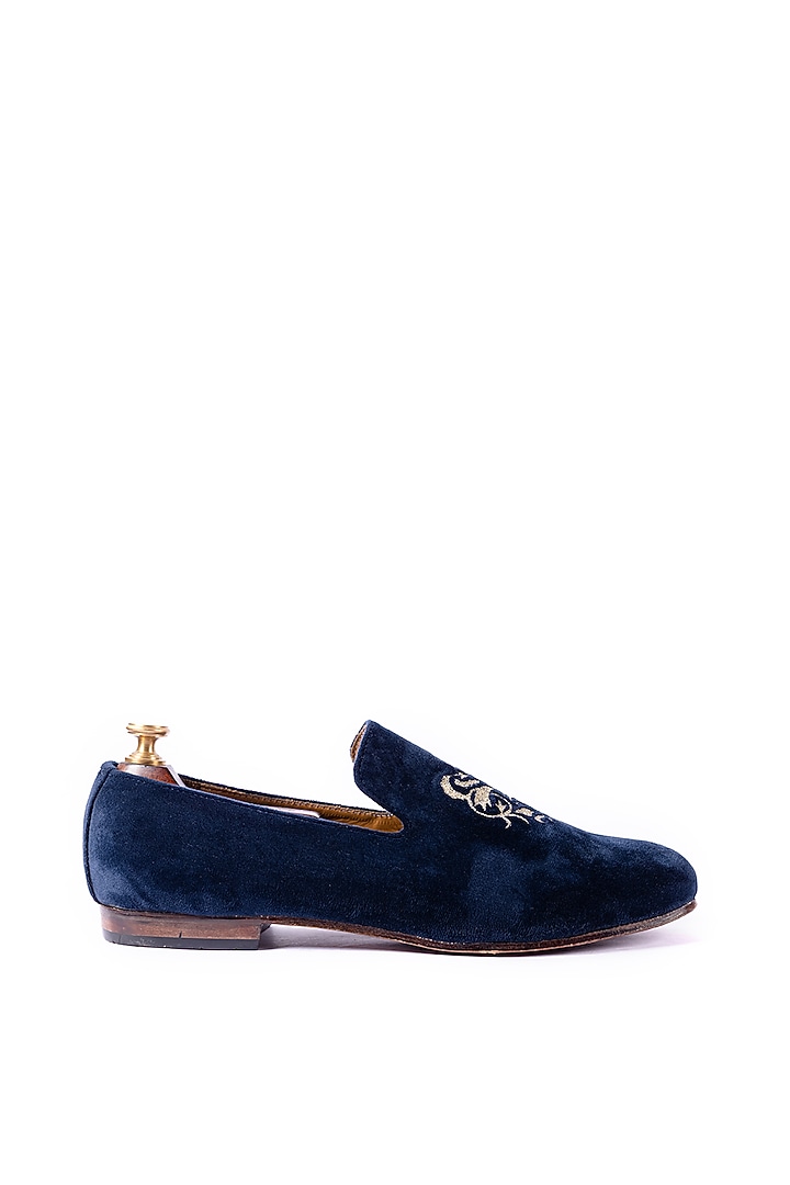 Blue Velvet Motifs Shoes by ARTIMEN at Pernia's Pop Up Shop