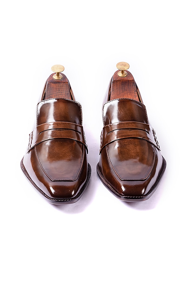 Burnt Brown Leather Handcrafted Loafers by ARTIMEN at Pernia's Pop Up Shop