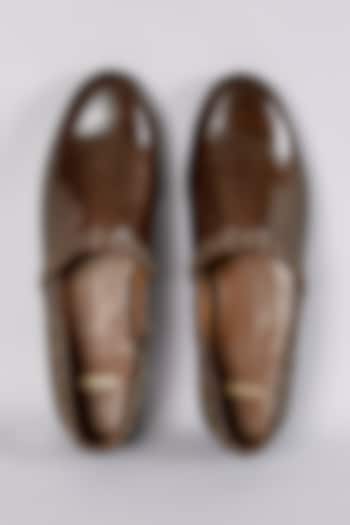 Brown Leather Dabka Hand Embroidered Juttis by ARTIMEN at Pernia's Pop Up Shop