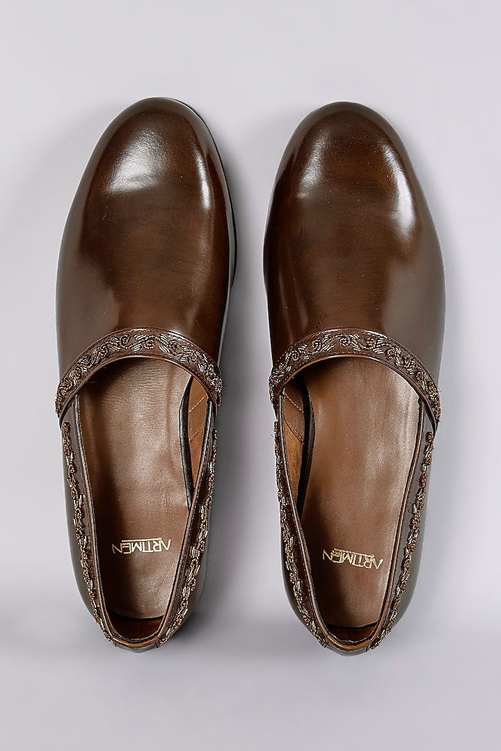 Brown Leather Dabka Hand Embroidered Juttis by ARTIMEN at Pernia's Pop Up Shop