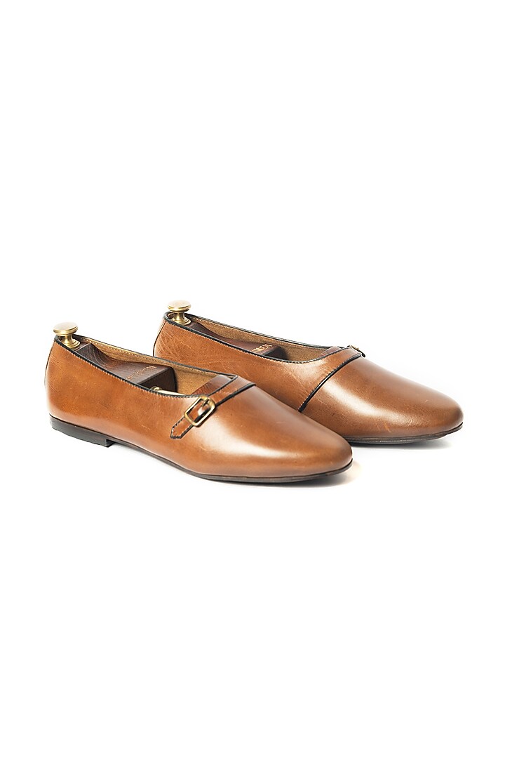 Burnt Tan Leather Juttis by ARTIMEN at Pernia's Pop Up Shop