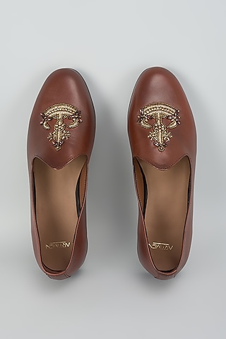 Brown Leather Shoes by ARTIMEN