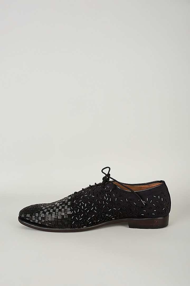 Black Velvet Cutdana Embroidered Lace-Up Shoes by ARTIMEN at Pernia's Pop Up Shop