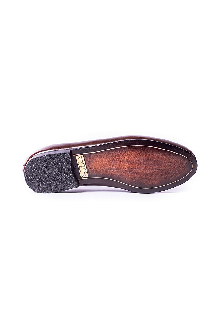 Dark Brown Leather Hand Embroidered Juttis by ARTIMEN at Pernia's Pop Up Shop
