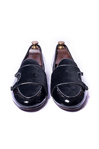 Black Leather Loafers with Black Dress Pants Outfits For Men (127